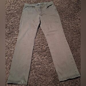 FDJ French Dressing Jean
Olivia
Army Green
High-rise 
Straight Leg
Sz. 14x31